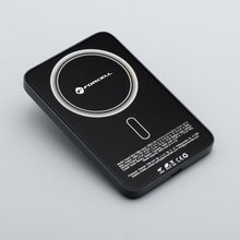 Заредете изображение във визуализатора на галерията – FORCELL F-ENERGY F5K8 Super Slim powerbank compatible with MagSafe PD3.0 QC4.0 15W 5000 mAh black
