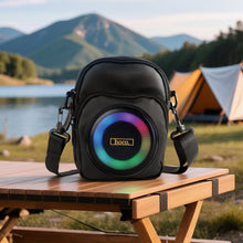 Заредете изображение във визуализатора на галерията – Speaker bluetooth 8W 3h shoulder bag shape 1,5L Hoco HC41 black
