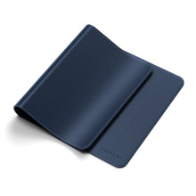 Заредете изображение във визуализатора на галерията – Eco leather desk pad Satechi ST-LDMB blue

