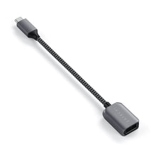 Заредете изображение във визуализатора на галерията – Adapter USB C to USB A Satechi ST-UCATCM space gray
