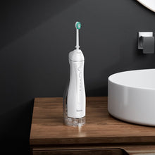 Заредете изображение във визуализатора на галерията – Oral flushing device Hoco IPX7 300 ml HP63 white
