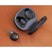 Заредете изображение във визуализатора на галерията – Безжични слушалки HOCO (bluetooth) TWS EQ3 черен
