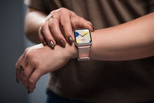Заредете изображение във визуализатора на галерията – Smartwach TITMO E-100 (TFT, bluetooth call) pink
