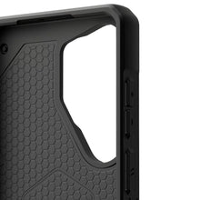 Заредете изображение във визуализатора на галерията – UAG Urban Armor Gear case MONARCH PRO with built-in magnet for SAMSUNG S26 Ultra kevlar black
