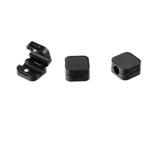 Заредете изображение във визуализатора на галерията – Blue Star PJ-OCZ7 magnetic cable organizer - black (3 pcs.)
