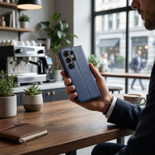 Заредете изображение във визуализатора на галерията – Калъф тип книга за Samsung A17 SplitPro тъмно син and червен
