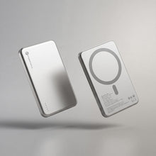 Заредете изображение във визуализатора на галерията – Powerbank compatible with MagSafe Forcell F-Energy Slim F5K9 QC4.0 PD3.0 15W 5000 mAh cloud dancer
