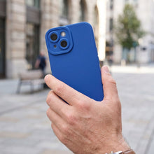 Заредете изображение във визуализатора на галерията – Case for iPhone 15 Matt 2.0 blue
