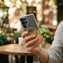 Заредете изображение във визуализатора на галерията – Case for Samsung S26 Golden compatible with MagSafe gold
