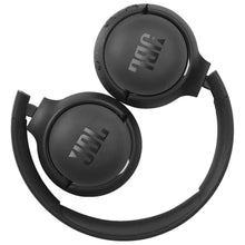 Заредете изображение във визуализатора на галерията – JBL Tune 510 over-ear wireless headphones - black
