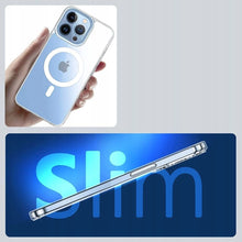 Заредете изображение във визуализатора на галерията – Tech-Protect MagMat MagSafe case for iPhone 13 - transparent
