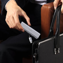 Заредете изображение във визуализатора на галерията – HUB Ugreen CM219 35574 with 4 USB-A 3.0 ports and USB-A 3.0 cable 1m - black
