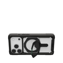 Заредете изображение във визуализатора на галерията – UAG Urban Armor Gear case PLASMA XTE compatible with MagSafe for IPHONE 17 Pro black / clear
