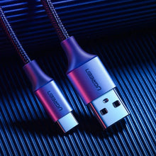 Заредете изображение във визуализатора на галерията – Ugreen US288 60124 USB-A / USB-C QC 3.0 3A 0.25m cable - gray
