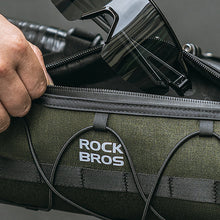 Заредете изображение във визуализатора на галерията – Rockbros 30110049001 bicycle handlebar bag 2 l - green
