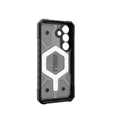 Заредете изображение във визуализатора на галерията – UAG Urban Armor Gear case PATHFINDER CLEAR MAGNET with built-in magnet for SAMSUNG S25 5G ash
