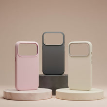 Заредете изображение във визуализатора на галерията – Case for iPhone 15 Forcell F-Protect Frame Premium compatible with Magsafe antique white
