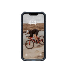 Заредете изображение във визуализатора на галерията – UAG Urban Armor Gear case ESSENTIAL ARMOR compatible with MagSafe for IPHONE 16e cloud blue
