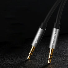 Заредете изображение във визуализатора на галерията – Ugreen AV119 10736 audio cable mini jack 3.5mm / mini jack 3.5mm 3m - black
