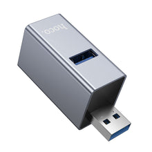 Заредете изображение във визуализатора на галерията – Adapter 3in1 (USB 2.0 x 2+USB 3.0) to USB-A Hoco HB54 szary
