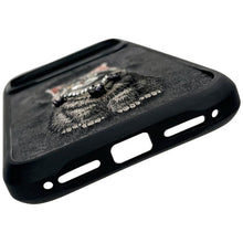Заредете изображение във визуализатора на галерията – NIMMY case LUCKY FASHION CAT compatible with MagSafe for IPHONE 18 Pro Max/17 Pro Max black

