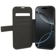 Заредете изображение във визуализатора на галерията – GUESS book case for IPHONE 17 Pro GUBKP17L4GMGPI (PU 4G Metal Logo) pink

