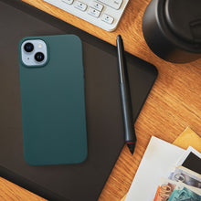 Заредете изображение във визуализатора на галерията – MATT case for SAMSUNG S24 FE dark green
