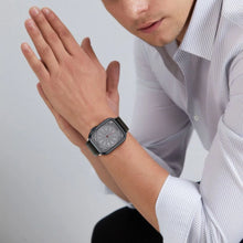 Заредете изображение във визуализатора на галерията – Tech-Protect Nylon Strap for Apple Watch 4/5/6/7/8/9/SE (38/40/41 mm) - Gray Blue

