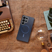 Заредете изображение във визуализатора на галерията – GENTLEMAN MAG COVER Case compatible with MagSafe for SAMSUNG S26 Pro navy blue
