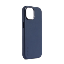 Заредете изображение във визуализатора на галерията – Decoded Leather Case with MagSafe for iPhone 15 - blue
