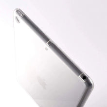 Заредете изображение във визуализатора на галерията – Slim Case for iPad Air 13'' 2024 / 12.9'' 2022 tablet - transparent
