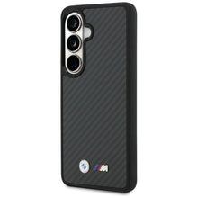 Заредете изображение във визуализатора на галерията – BMW case for SAMSUNG S26 BMHMS26S24CFMMK (Magnetic Kevlar W/ Logo) black
