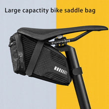 Заредете изображение във визуализатора на галерията – Rockbros C29-BK waterproof bicycle bag under the saddle - black
