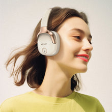 Заредете изображение във визуализатора на галерията – Acefast H2 on-ear wireless Bluetooth 5.3 ANC headphones - beige
