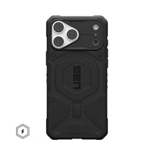 Заредете изображение във визуализатора на галерията – UAG Urban Armor Gear case Pathfinder compatible with MagSafe for IPHONE 18 Pro Max/17 Pro Max black
