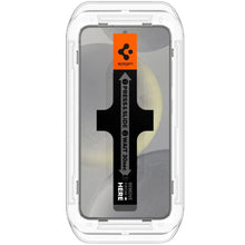 Заредете изображение във визуализатора на галерията – Spigen Glas.tR EZ Fit Privacy tempered glass for Samsung Galaxy S24 - 2 pcs.
