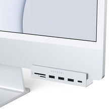 Заредете изображение във визуализатора на галерията – Adapter HUB USB C Satechi for iMac M1 2021 24" and 27" Studio Display 2022 ST-UCICHS silver
