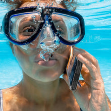 Заредете изображение във визуализатора на галерията – Waterproof case SHELLBOX DOT compatible with MagSafe for IPHONE 15 Plus black
