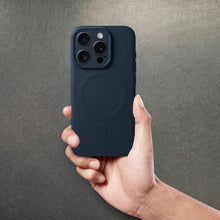 Заредете изображение във визуализатора на галерията – SILICONE MAG COVER (big hole) case compatible with MagSafe for IPHONE 16 Pro Max blue titanium
