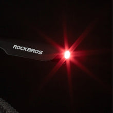Заредете изображение във визуализатора на галерията – Rockbros DNB8001 mudguard with red LED light - black

