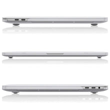 Заредете изображение във визуализатора на галерията – Tech-Protect SmartShell case for MacBook Pro 13'' 2016-2022 - transparent
