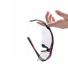 Заредете изображение във визуализатора на галерията – Rockbros 10001 polarizing cycling glasses - black and red
