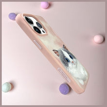 Заредете изображение във визуализатора на галерията – NIMMY case BIG EYED PET 2.0 Cat for IPHONE 15 Pro pink
