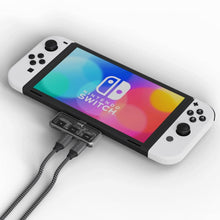 Заредете изображение във визуализатора на галерията – Adapter HUB 3in1 USB C Satechi Mobile XR ST-HXRSDM space gray
