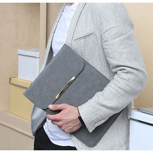 Заредете изображение във визуализатора на галерията – Tech-Protect Taigold cover for a 13-14" laptop - dark gray
