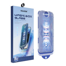 Заредете изображение във визуализатора на галерията – 6D Pro Veason Easy-Install Glass + Applicator - for Iphone 18 Pro black
