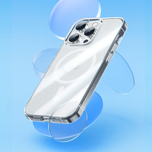 Заредете изображение във визуализатора на галерията – Benks Magnetic Crystal Case for Iphone 15 Plus transparent
