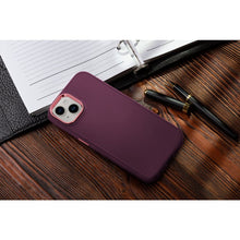 Заредете изображение във визуализатора на галерията – Case for iPhone 18 Pro / 17 Pro Frame dark cherry
