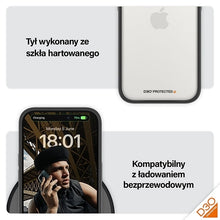 Заредете изображение във визуализатора на галерията – Military Grade Certified PanzerGlass ClearCase iPhone 15 Pro Case - Transparent &amp; Black

