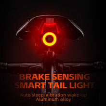 Заредете изображение във визуализатора на галерията – Rockbros Q5 rear bicycle light with intelligent stop system - black
